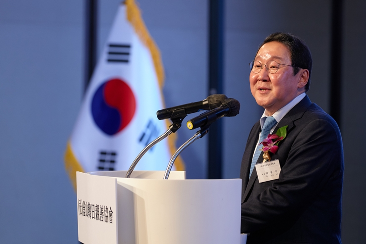 「韓日の民間外交をリード…両国の青年交流増やしたい」